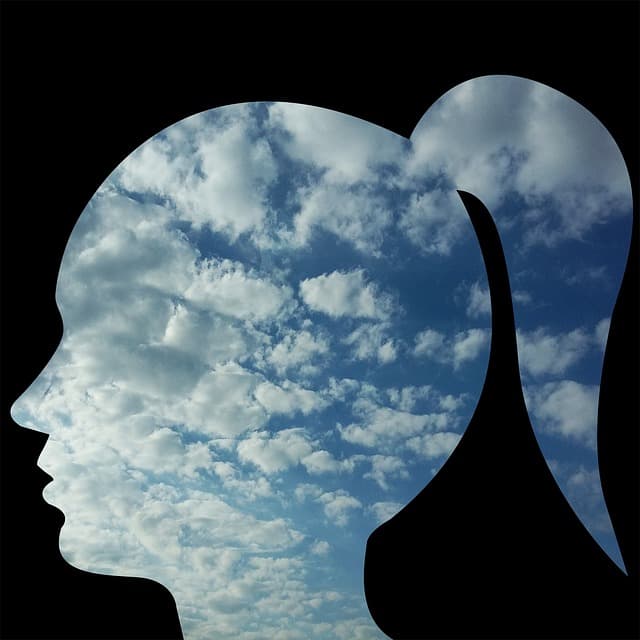 About Teenage Love. What should parents do? head